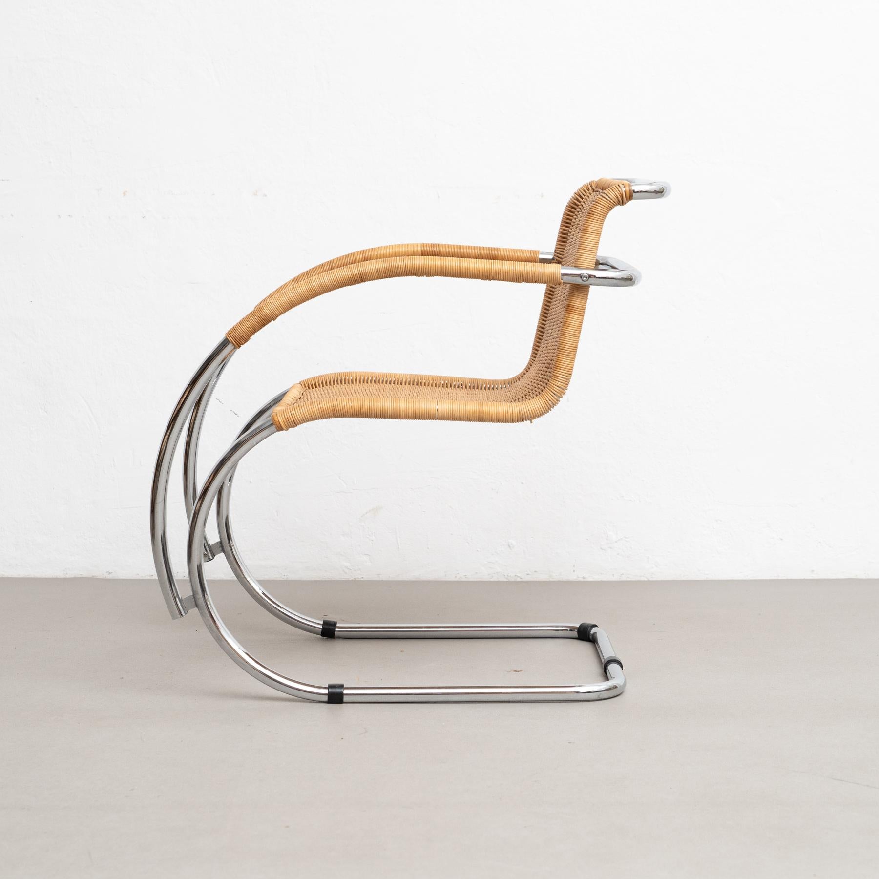 Mies Van Der Rohe Weissenhof MR20 Armchair Bauhaus In Good Condition For Sale In Barcelona, Barcelona