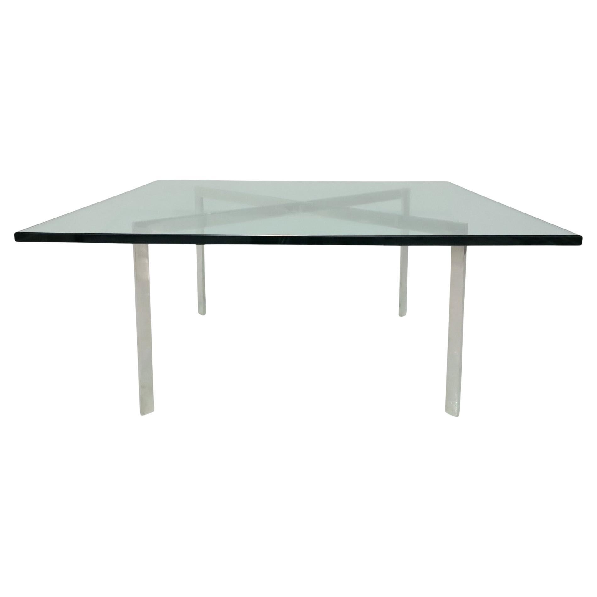 Mies Van Rohe für Knoll Barcelona Cocktailtisch im Angebot