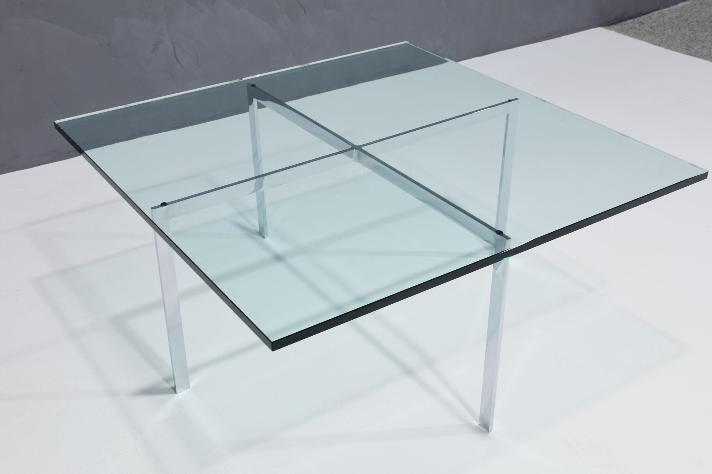 Barcelona coffee table designed by Ludwig Mies van der Rohe and produced by Knoll International. Originally created in 1930 for the Mies-designed Villa Tugendhat in Brno, Czech Republic in 1930. Chromed steel 