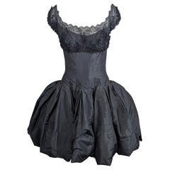 Vestido de cóctel Mignon 1950 de tafetán de seda y encaje