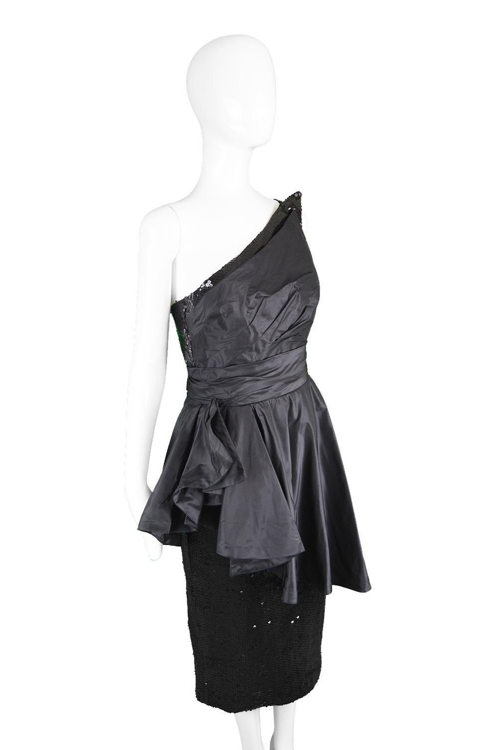 Women's Mignon Vintage Black Sequin Silk Asymmetrical Origami One Shoulder Party Dress For Sale