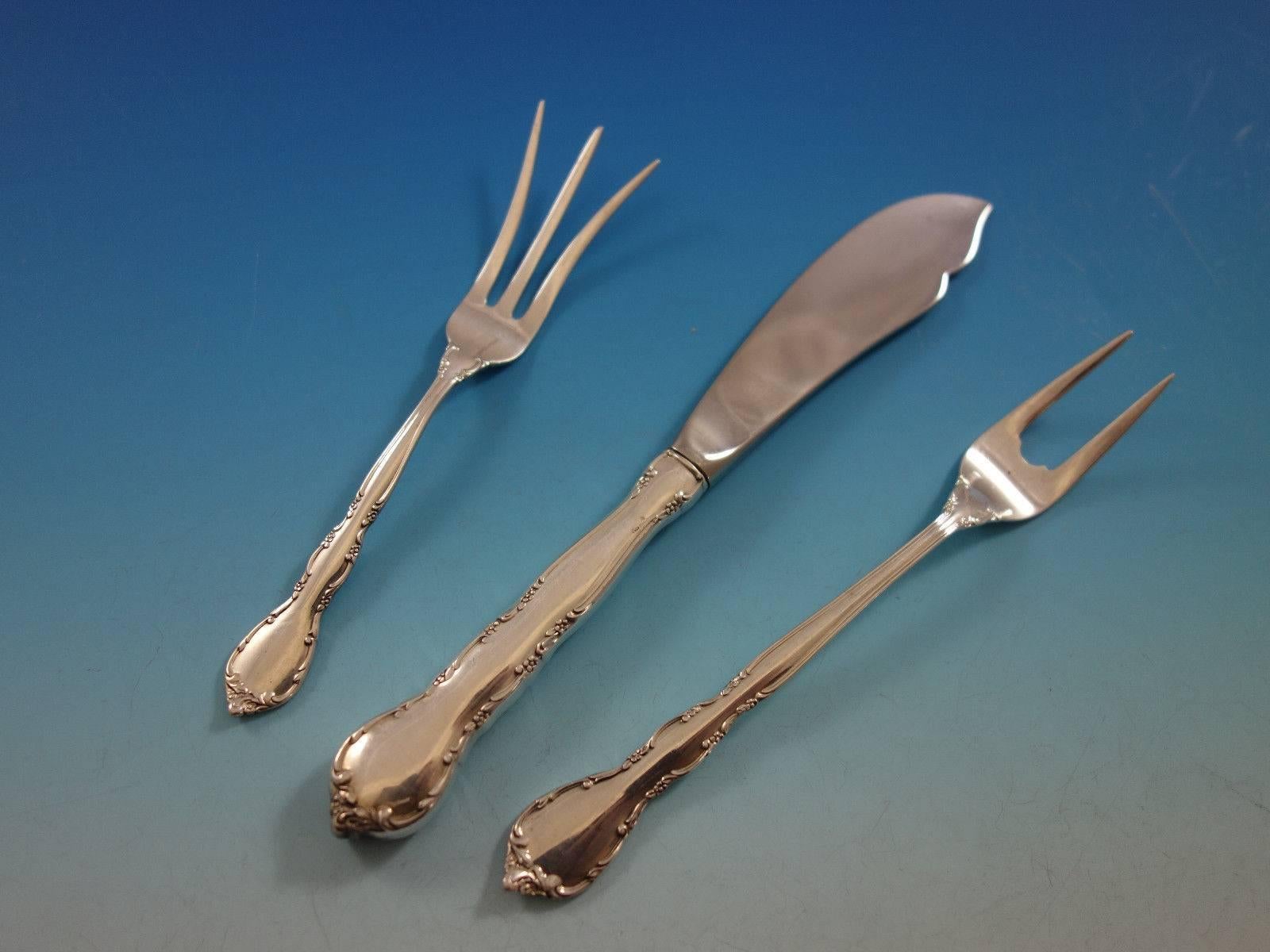 20th Century Mignonette by Lunt Sterling Silver Flatware Set for 12 Service 109 Pieces For Sale