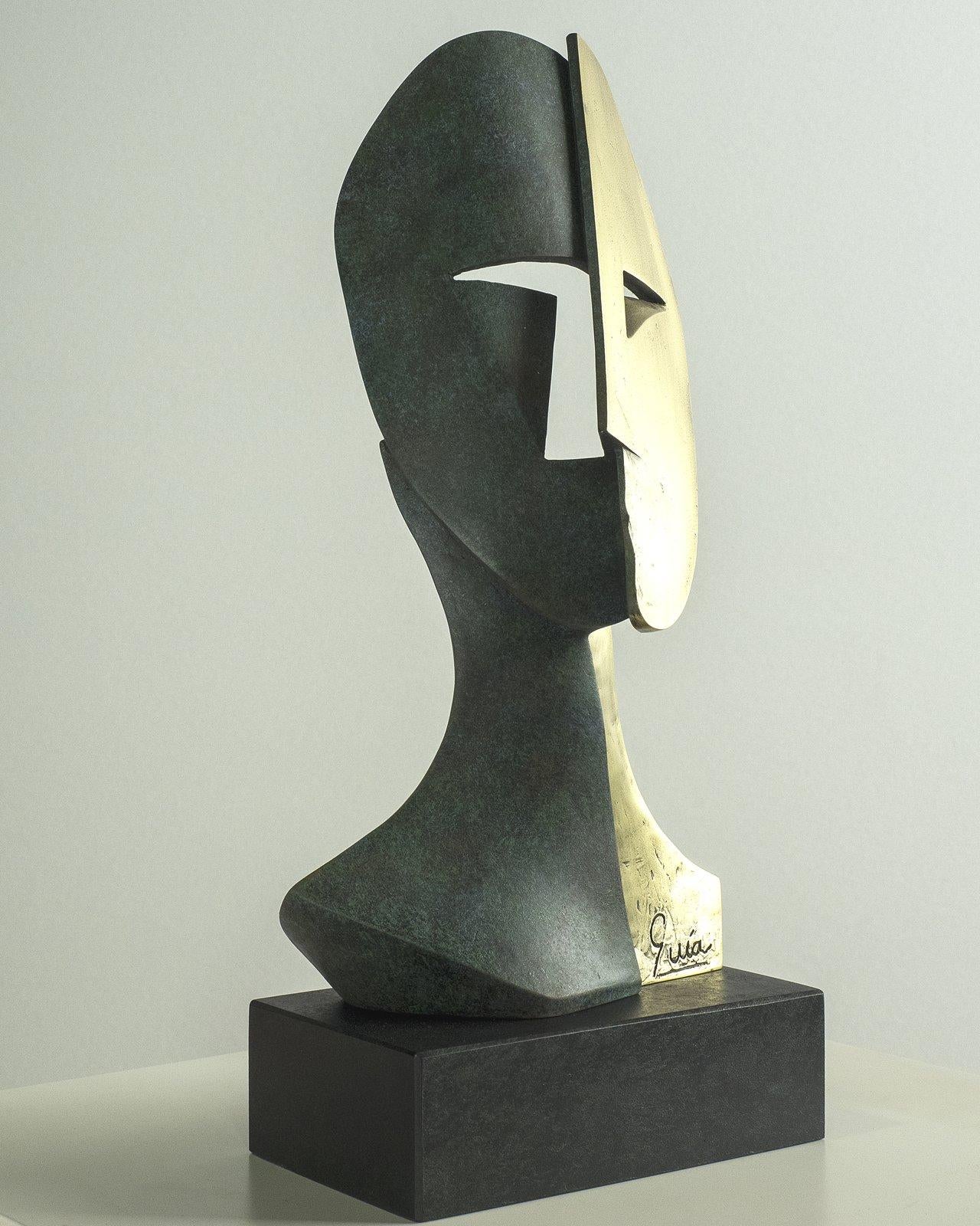 Big Cubiste Mask - Miguel Guía Cubist Bronze layer Sculpture 5