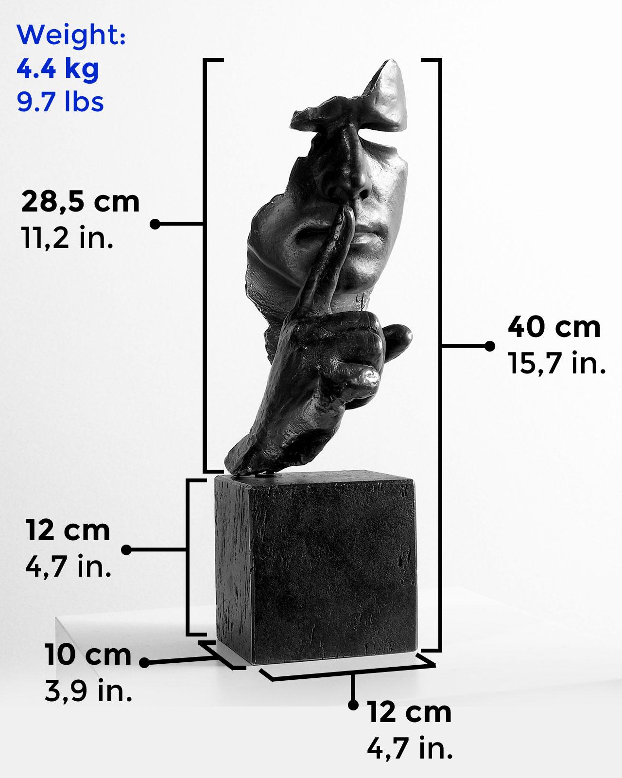 Realistische Skulptur „Gelassenheit und Stille�“ von Miguel Gua. 
Die Skulptur besteht aus einer Bronzeschicht auf kaltem Kupferschmelzverfahren mit einem Sockel aus Graphit- oder Marmorstaub. 
Die limitierte Auflage von 150 Werken. 
Bitte zögern Sie