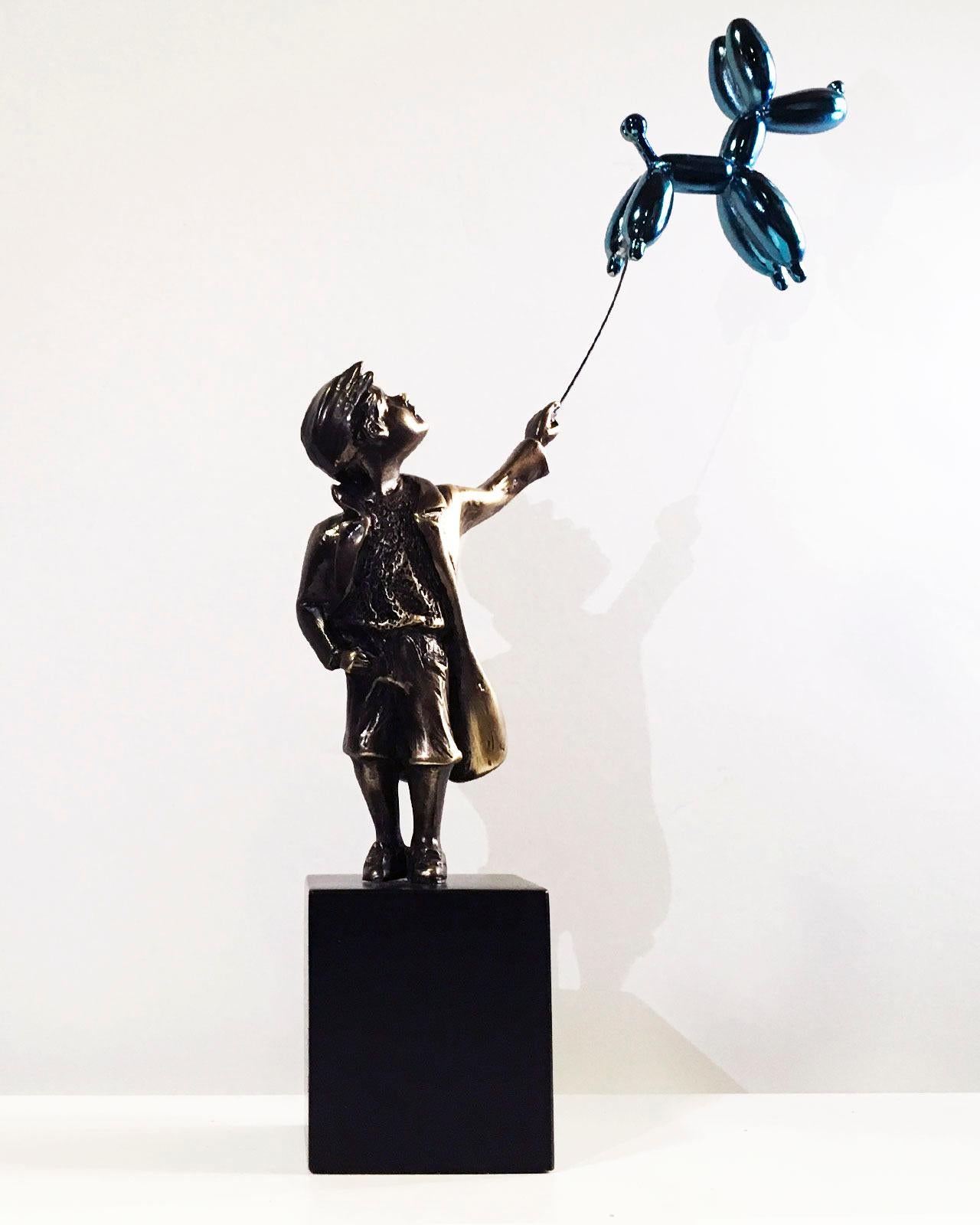 Child with balloon dog - Miguel Guía Street Art Cast bronze Sculpture 3