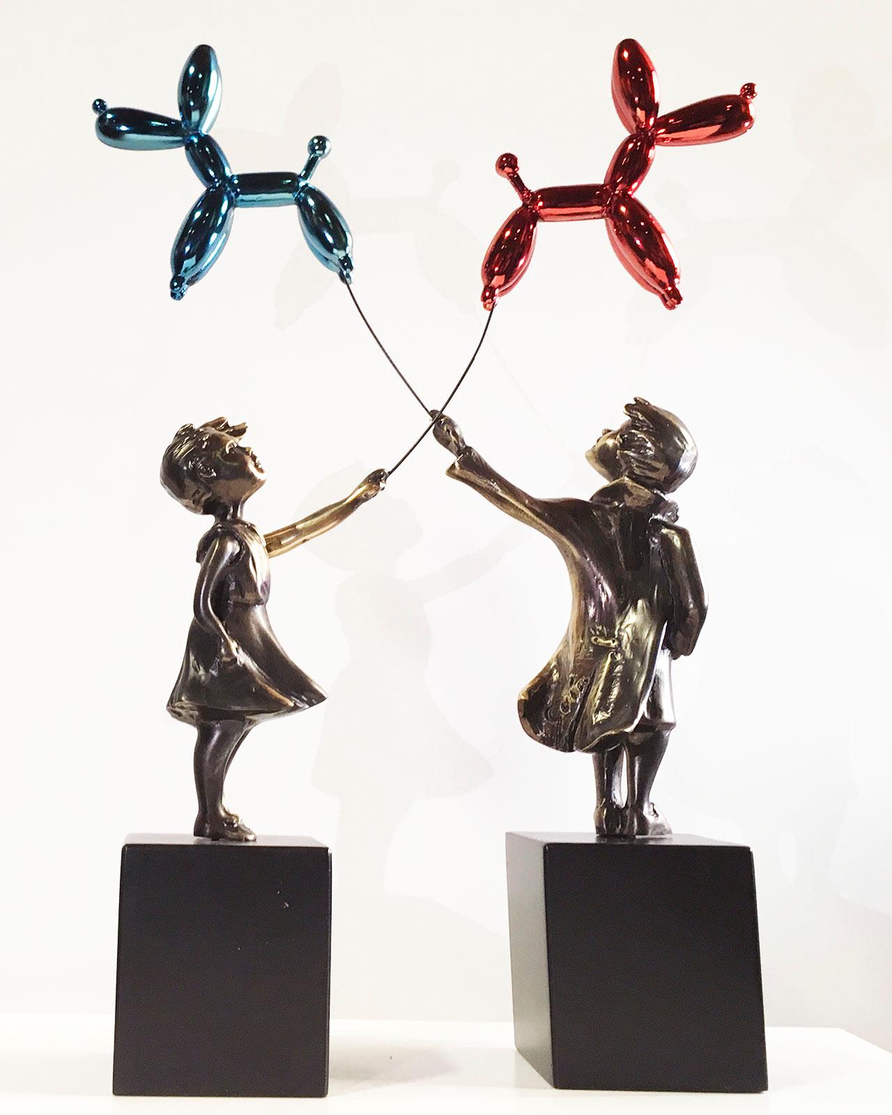 Child with balloon dog - Miguel Guía Street Art Cast bronze Sculpture 7