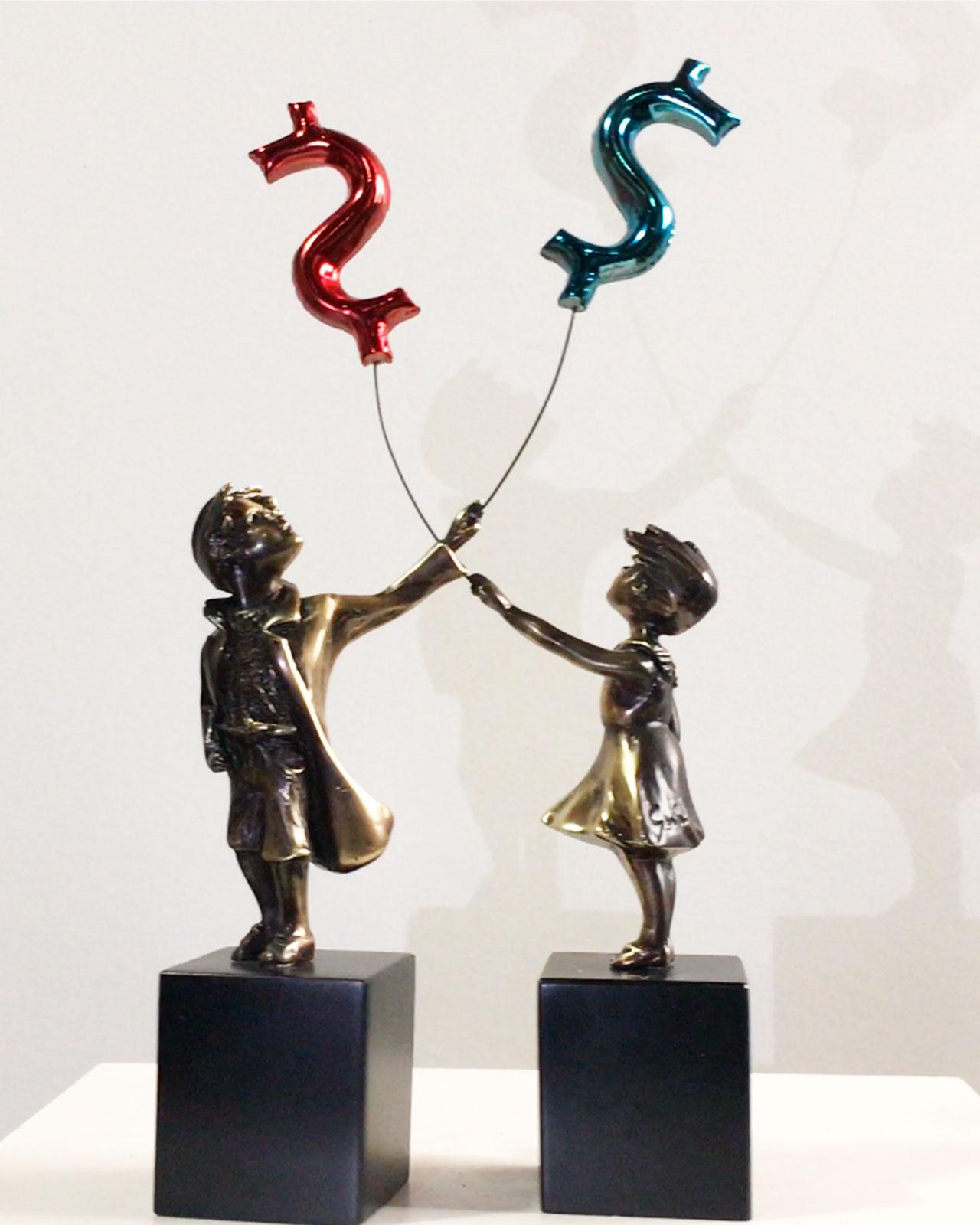 Child with balloon dollar Big – Miguel Guía Street Art Cast bronze Sculpture 13