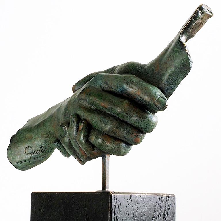 Friendship - Miguel Guía Realism Bronze layer Sculpture For Sale 5