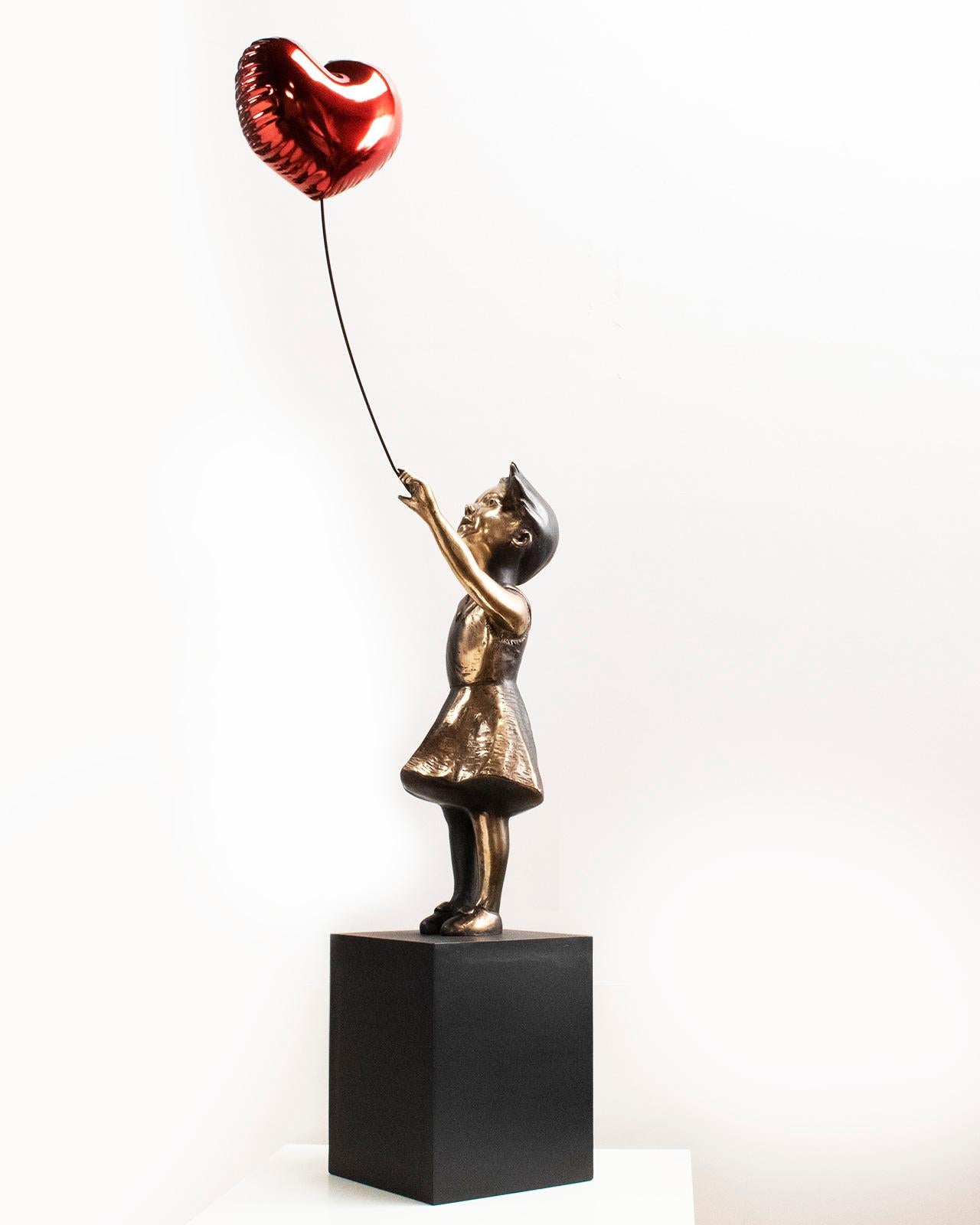 Girl with balloon 74 – Miguel Guía Street Art Cast bronze Sculpture Big 6