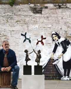 Niña con perro de globo Big - Miguel Guía Street Art Escultura de bronce fundido Big