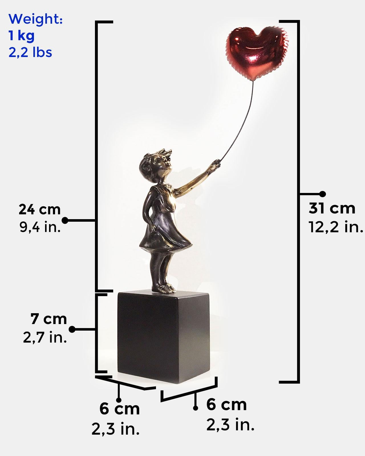 Girl with red balloon - Miguel Guía Street Art Cast bronze Sculpture 2