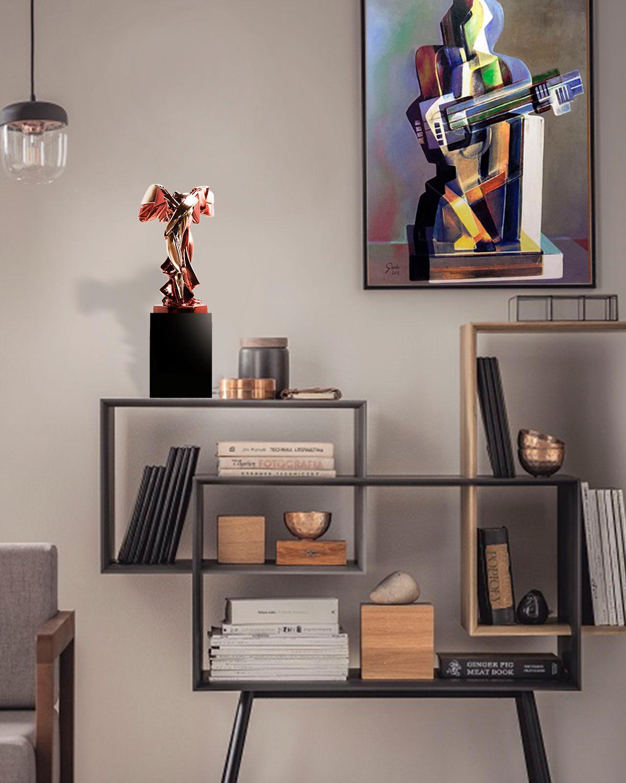 Harmonie of Samothrace Fire red - Miguel Guía Cubist Bronze layer Sculpture For Sale 2