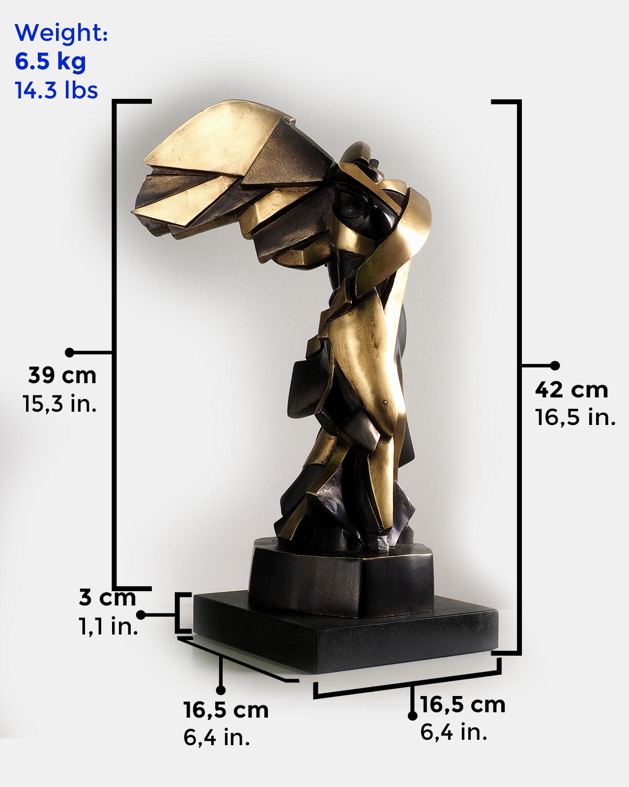 Harmony of Samothrace Big - Miguel Guía Cubist Bronze layer Sculpture For Sale 2