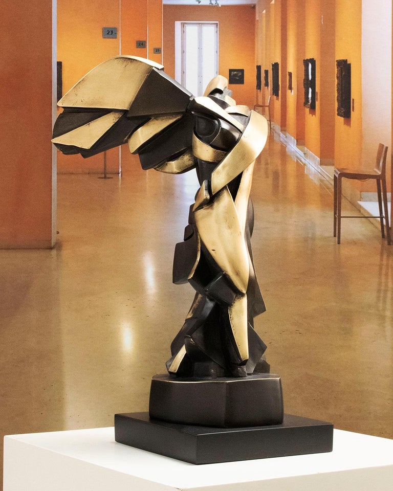 Harmony of Samothrace Big - Miguel Guía Cubist Bronze layer Sculpture For Sale 7