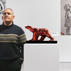 Ours à pompon comme excuse Feu rouge - Miguel Guía Pop Art Sculpture en couche de nickel