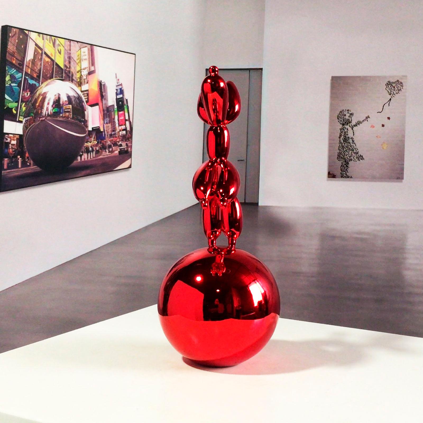 Red Dog Balloon on  Nickel Spher - Miguel Guía, Pop Art Nickel layer Sculpture 8