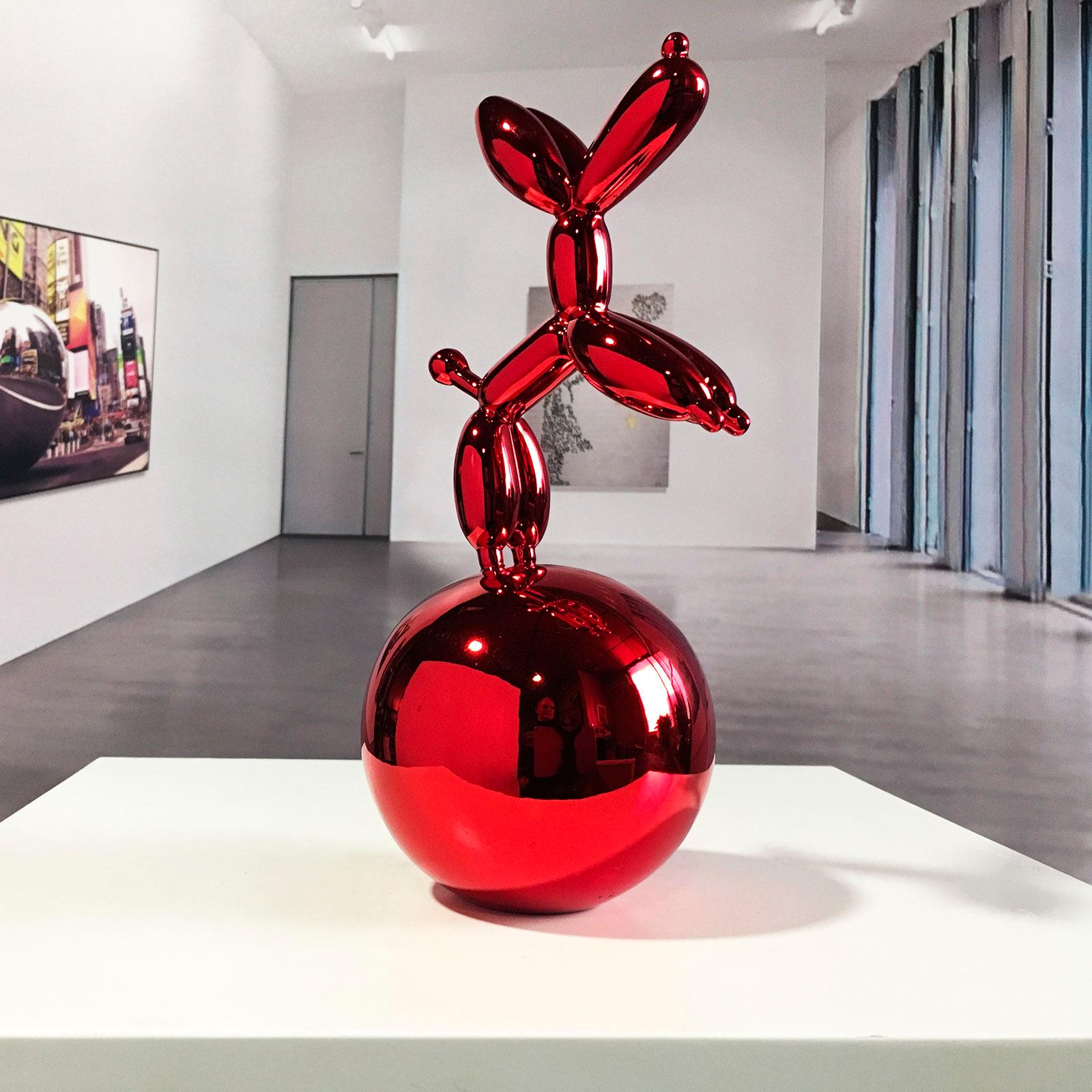 Red Dog Balloon on  Nickel Spher - Miguel Guía, Pop Art Nickel layer Sculpture 3