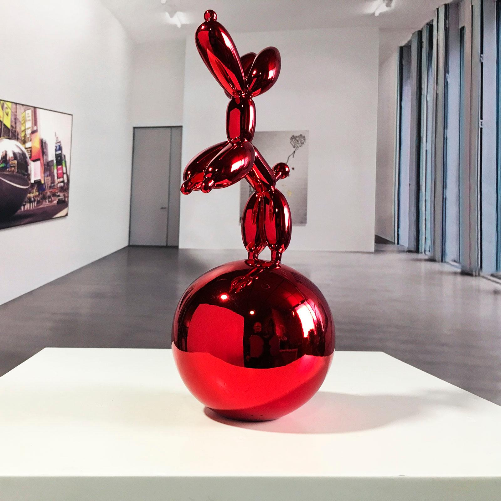 Red Dog Balloon on  Nickel Spher - Miguel Guía, Pop Art Nickel layer Sculpture 4