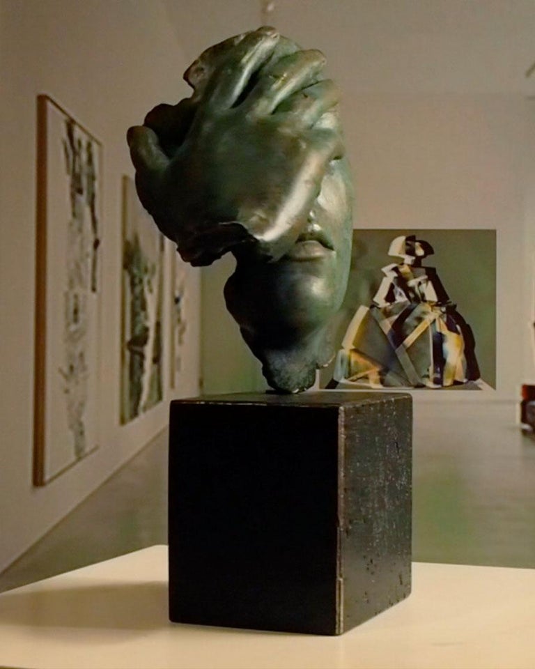 Reflexion - Miguel Guía Realism Bronze layer Sculpture For Sale 11