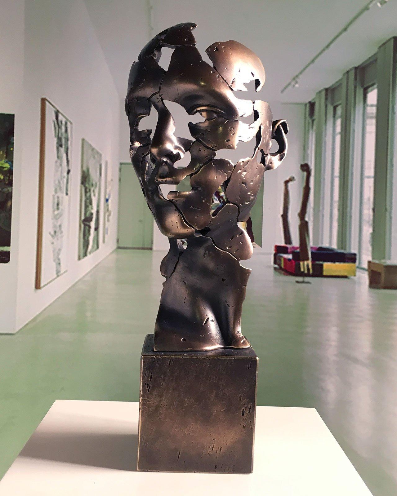 The man of the future - Miguel Guía Expressionist Bronze layer Sculpture For Sale 4