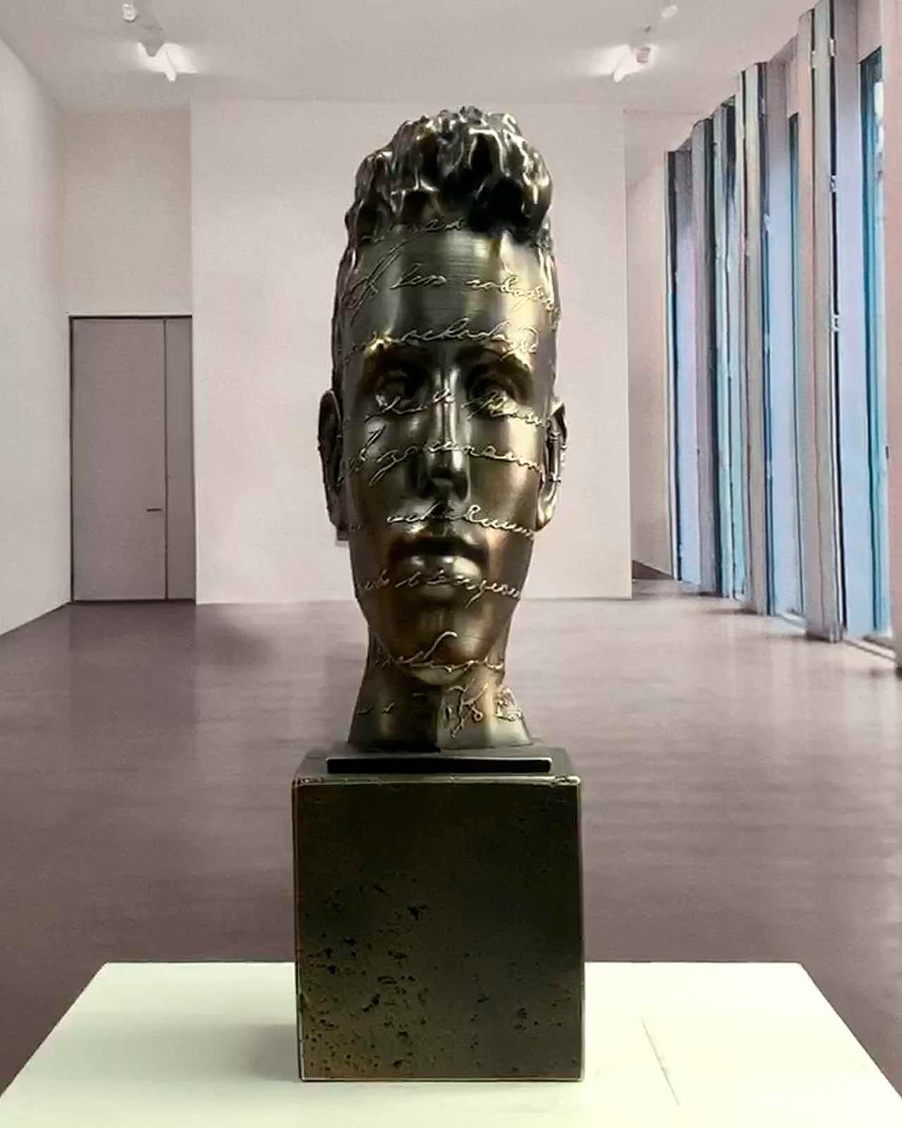 We are Literature bronce - Miguel Guía Surrealist Bronze layer Sculpture For Sale 12