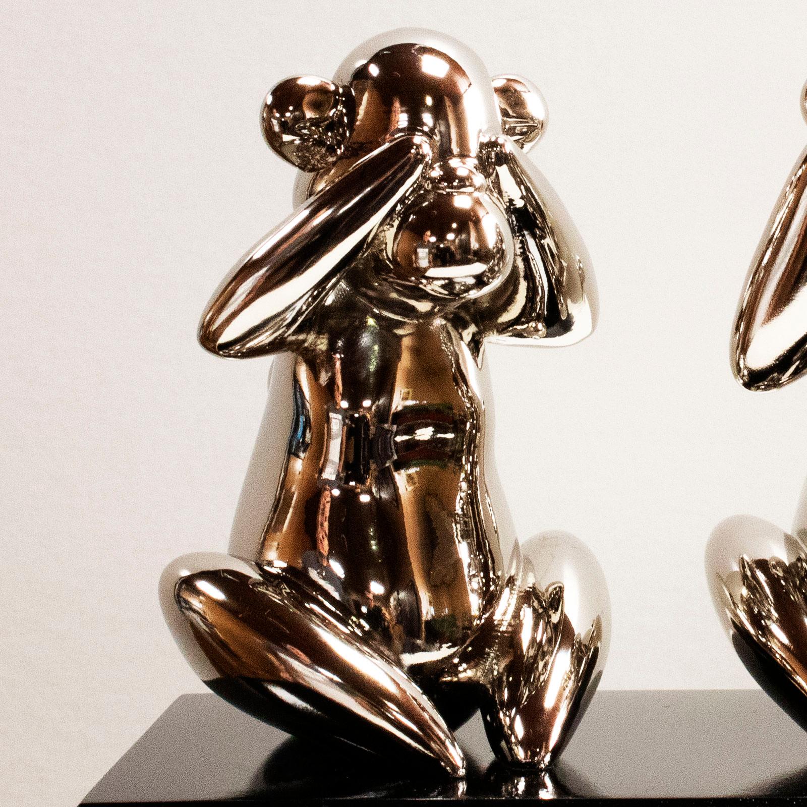 Wise monkeys nickel - Miguel Guía, Pop Art Nickel layer Sculpture For Sale 7
