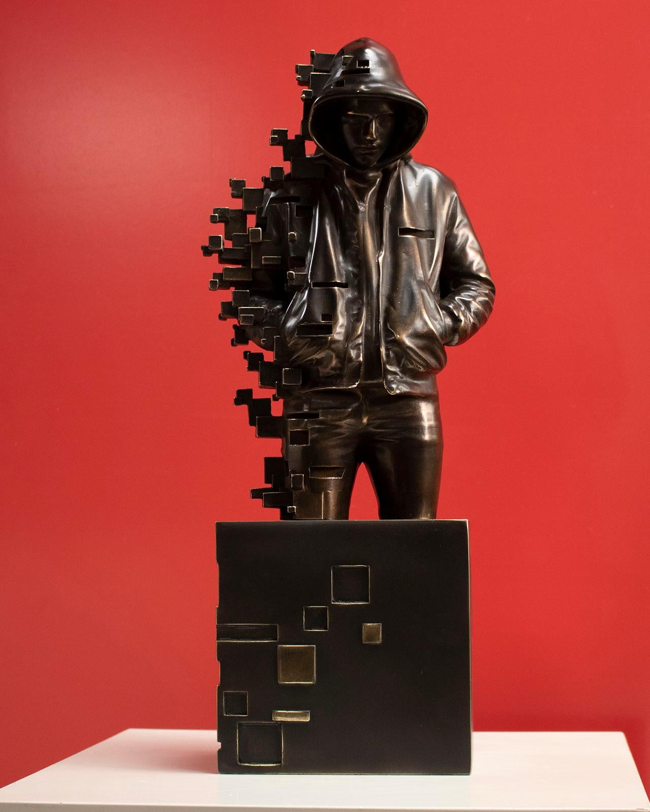 Young Pixelated - Miguel Guia Modern Bronze layer Sculpture For Sale 7