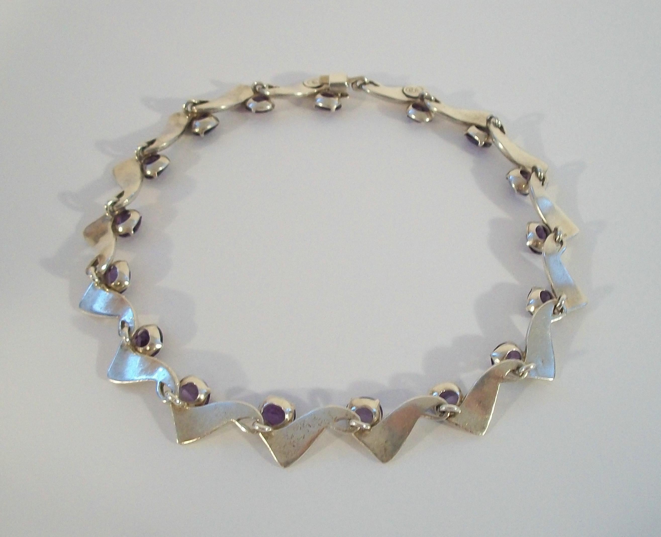 MIGUEL MELENDEZ - Sapphire & Sterling Silver Necklace - Mexico - Circa 1970's For Sale 8