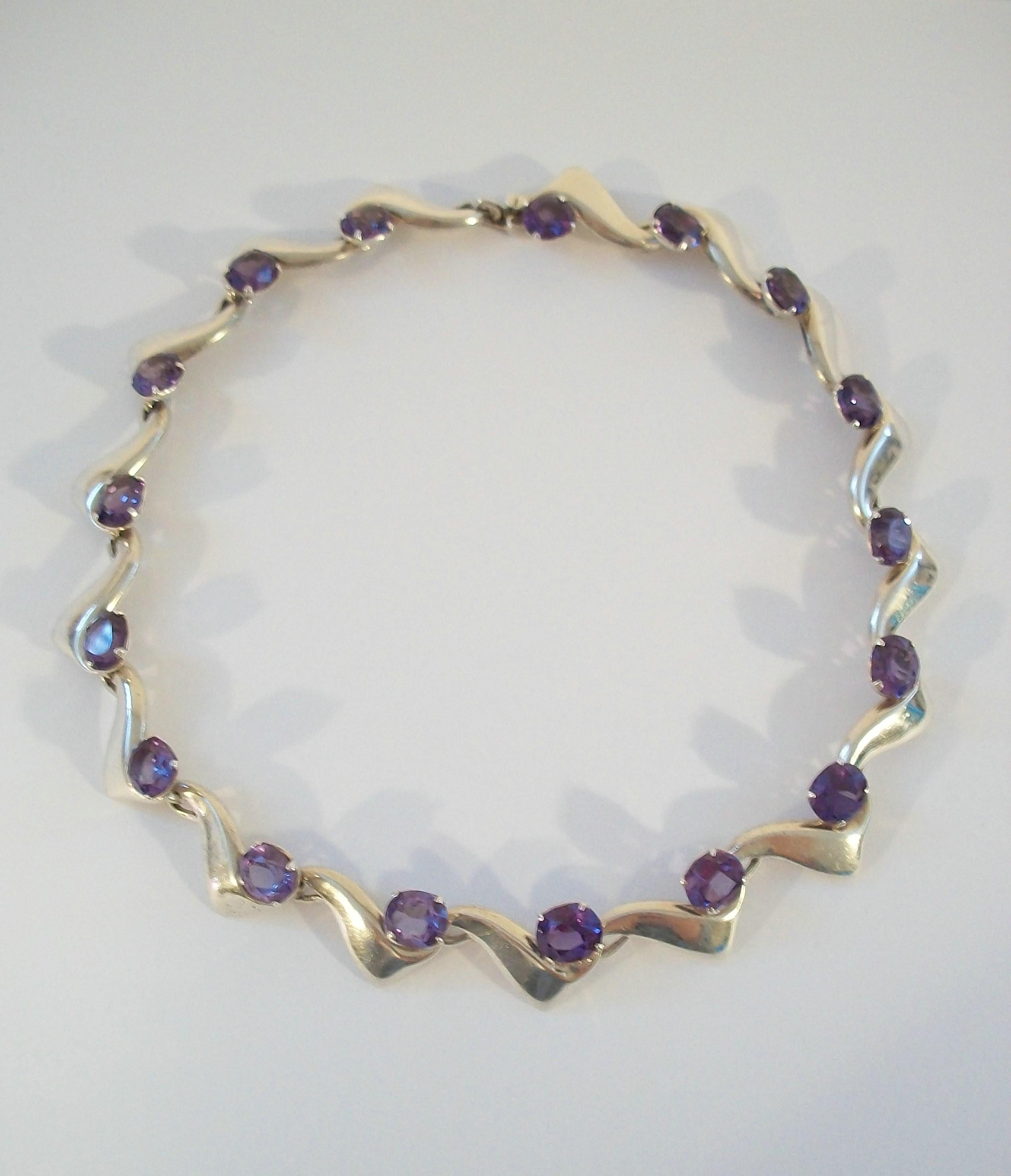 Women's MIGUEL MELENDEZ - Sapphire & Sterling Silver Necklace - Mexico - Circa 1970's For Sale