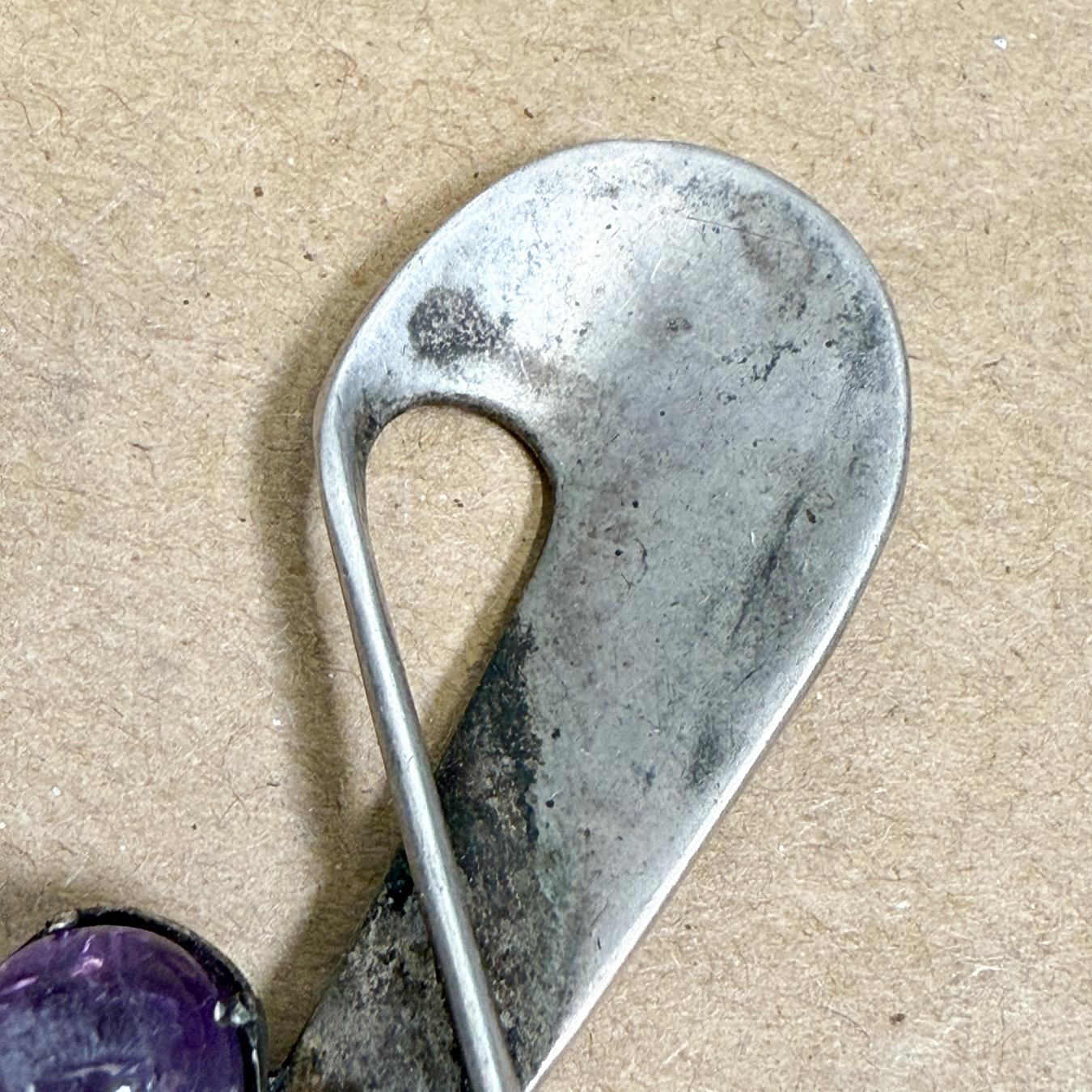 1970s Miguel Melendez Sterling Silver Amethyst Brooch For Sale 5