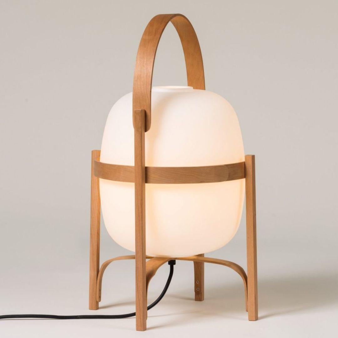 Lampada da tavolo 'Cesta' di Miguel Milá in Wood Wood e vetro opalino per Santa & Cole in vendita 1