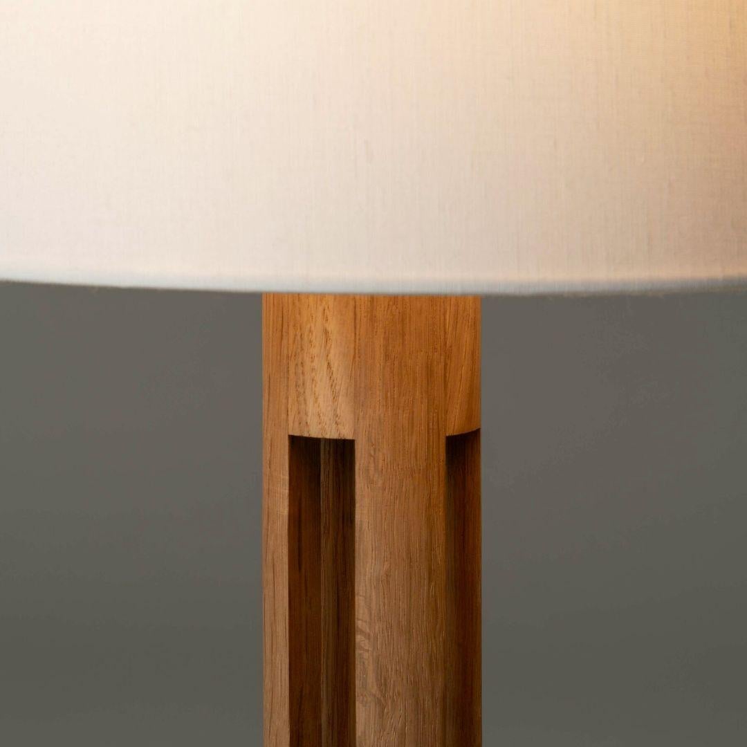 Contemporary Miguel Milá 'FAD Menor' Table Lamp in Oak and White Linen for Santa & Cole For Sale