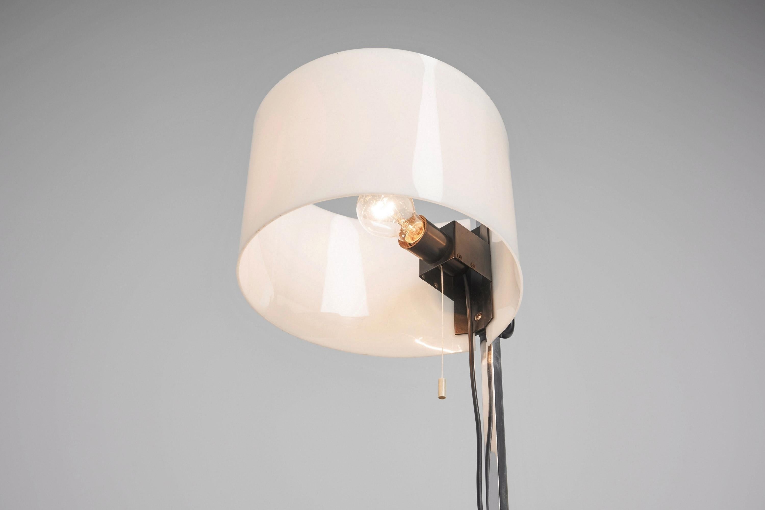 Miguel Milá TMC lampadaire Tramo Espagne 1950 en vente 1