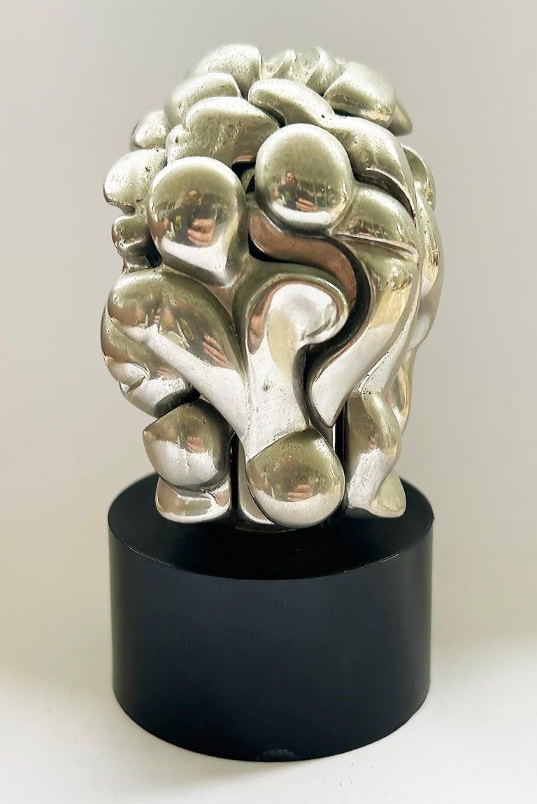 Miguel Ortiz Berrocal 1969 Portrait de Michèle Puzzle-Skulptur (Mitte des 20. Jahrhunderts) im Angebot