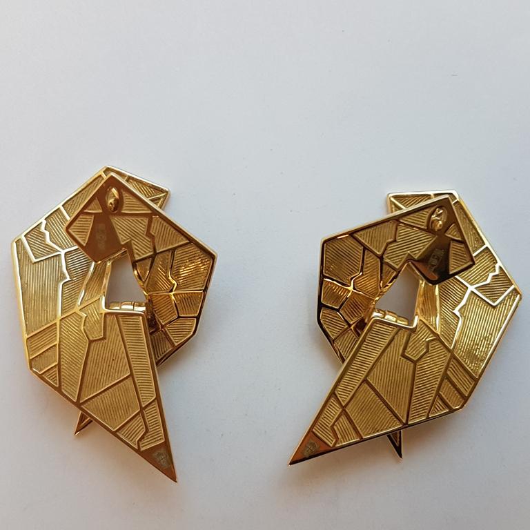 Mihail Chemiakin Enamel 18 Karat Yellow Gold Earrings  In New Condition For Sale In Baden-Baden, DE