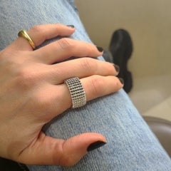 Miiori 3.40 Carat Black and 2.90 Carat White Diamond 18 Karat Gold Flash Ring