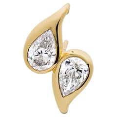 Mika Ear Cuff in Yellow Gold with Pear Diamonds