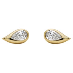 Mika Earrings in Yellow Gold with Pear Diamonds