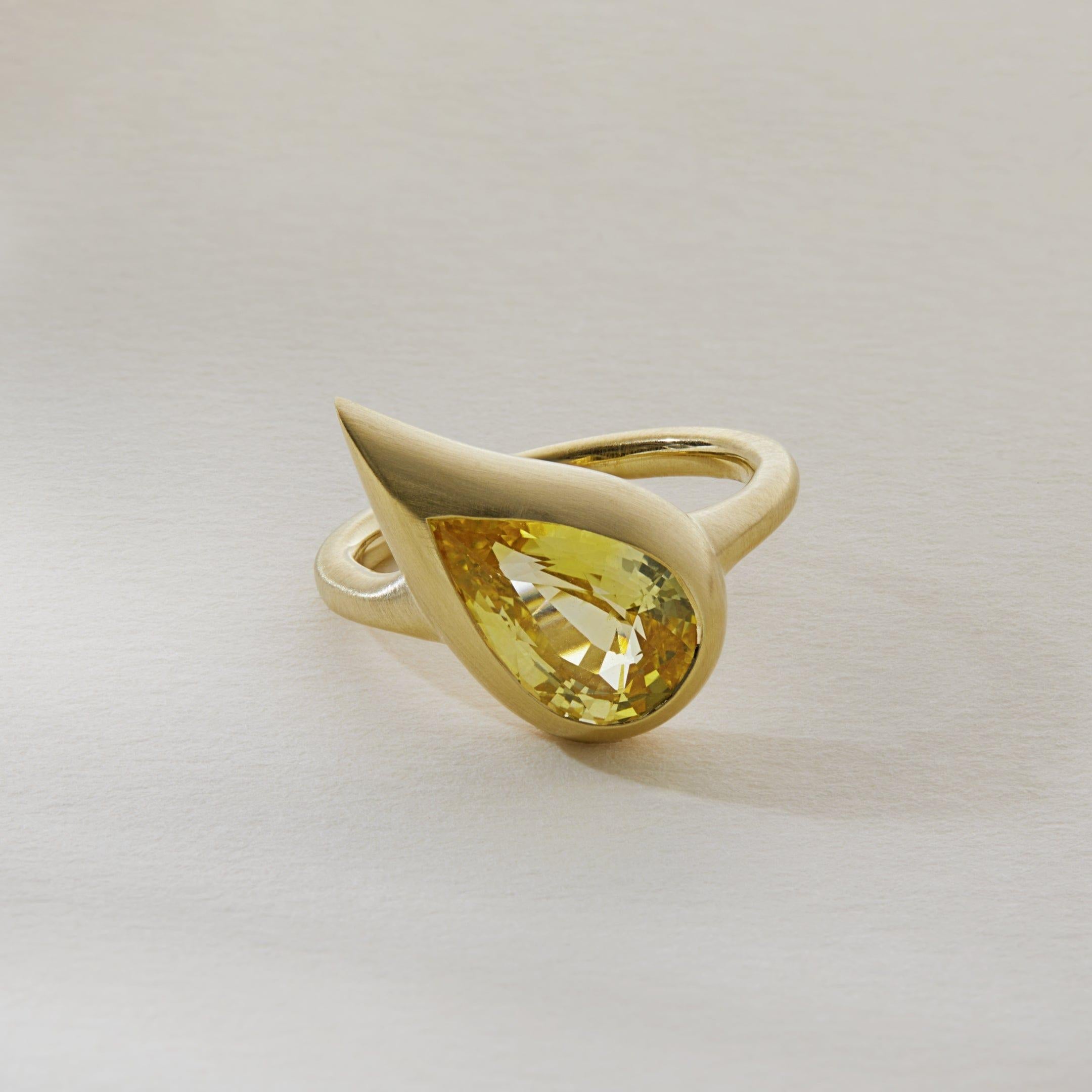 Pear Cut Mika Pinky Ring with Pear Yellow Sapphire For Sale