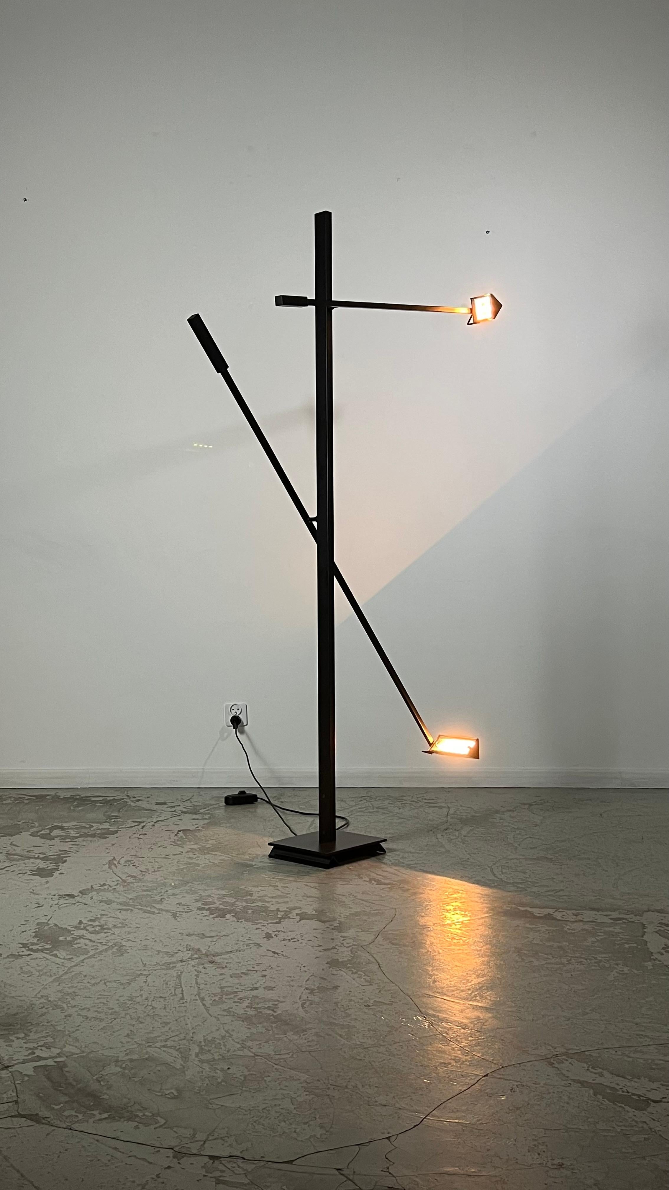 Mikado Floor Lamp by Michel Senné for Arlumière, France, 1970 In Good Condition In PARIS, FR