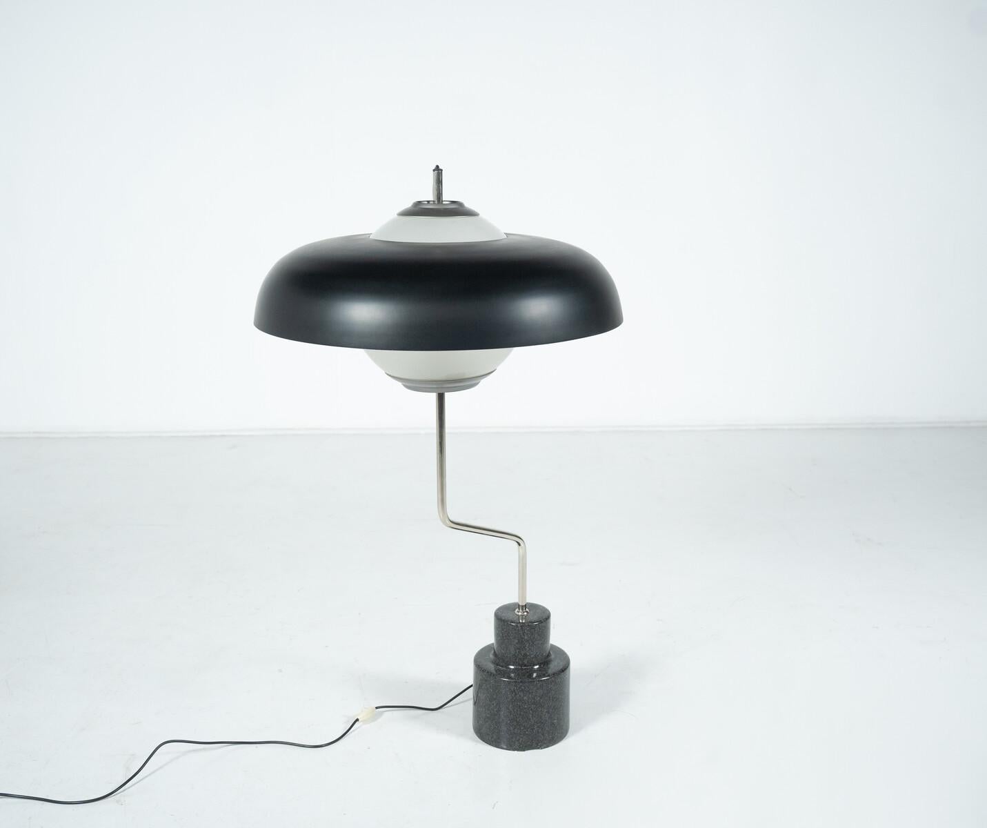 Mikado Lampe von Luigi Caccia Dominioni für Azucena, Italien, 1960er Jahre (Moderne der Mitte des Jahrhunderts) im Angebot
