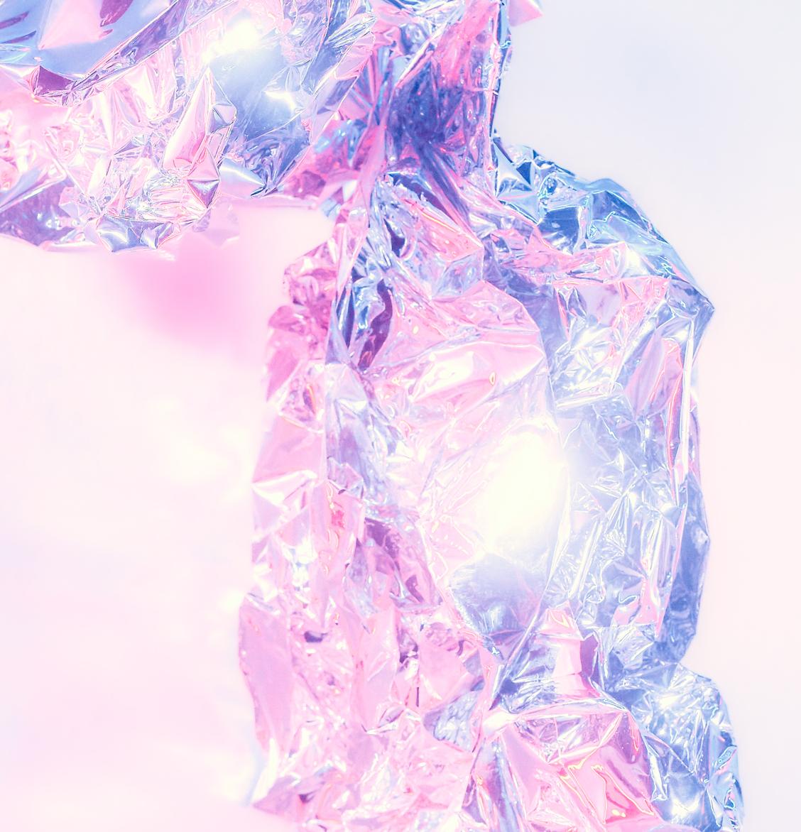 Materia III, aus der Serie Materia, Abstrakte Farbfotografie in limitierter Auflage (Zeitgenössisch), Photograph, von Mikael Kenta