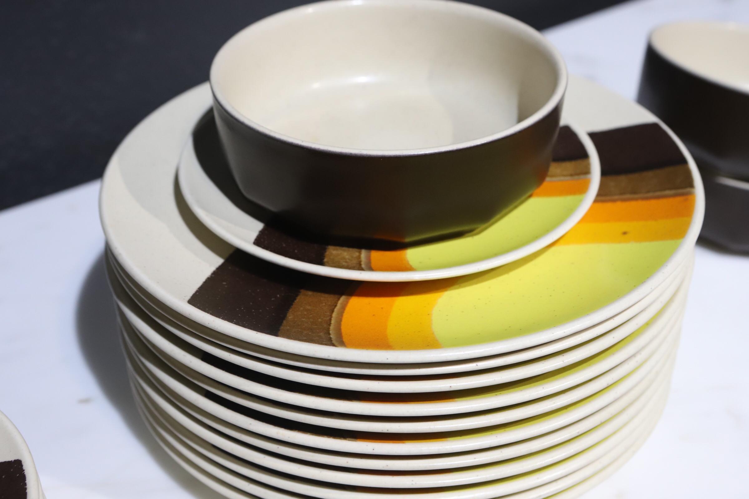 Ceramic Mikasa Stoneware Dinnerware