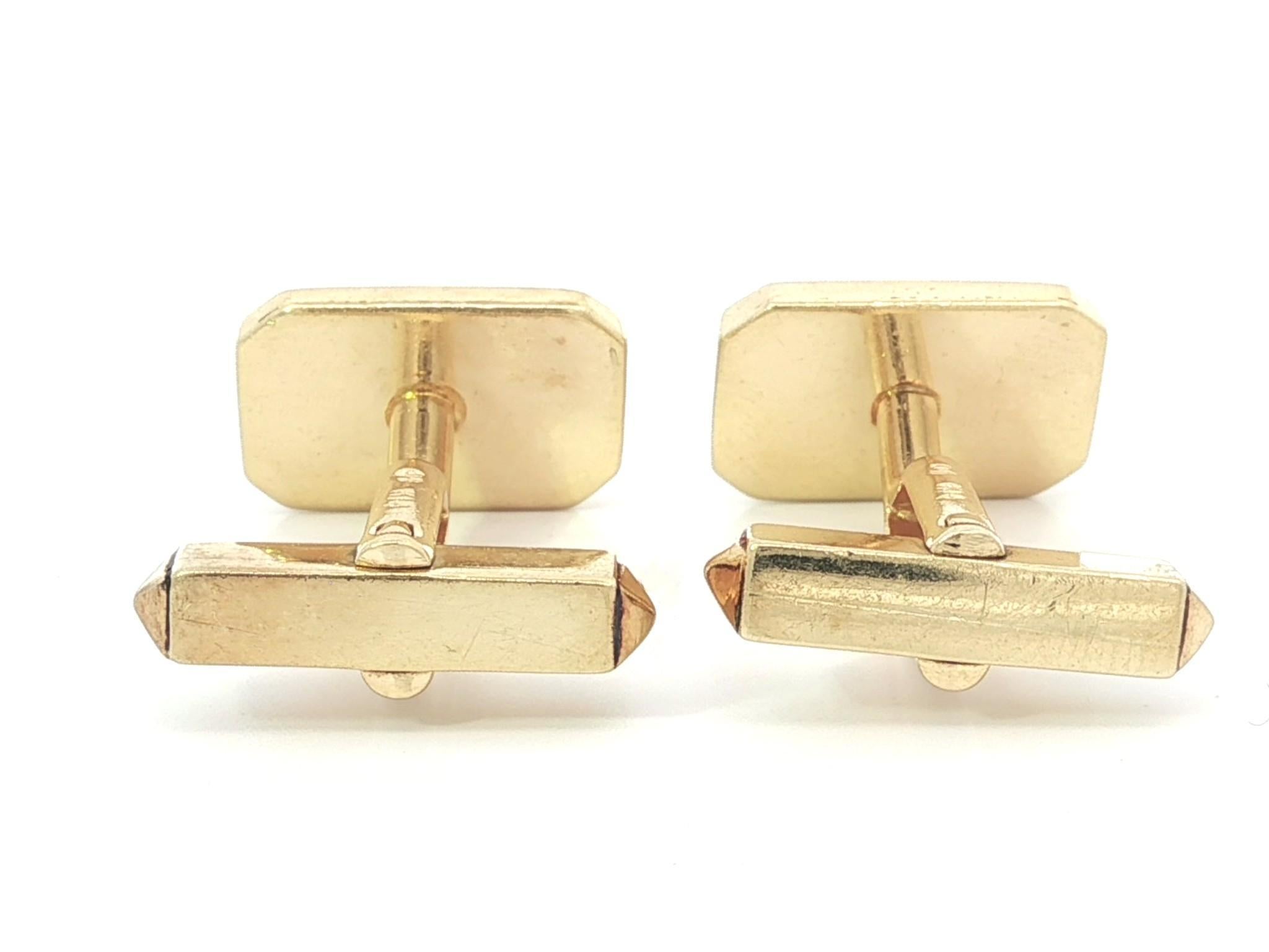 Men's Mikimoto 14k Gold Top Quality Pearl & Mother Of Pearl Rectangular Cufflinks For Sale
