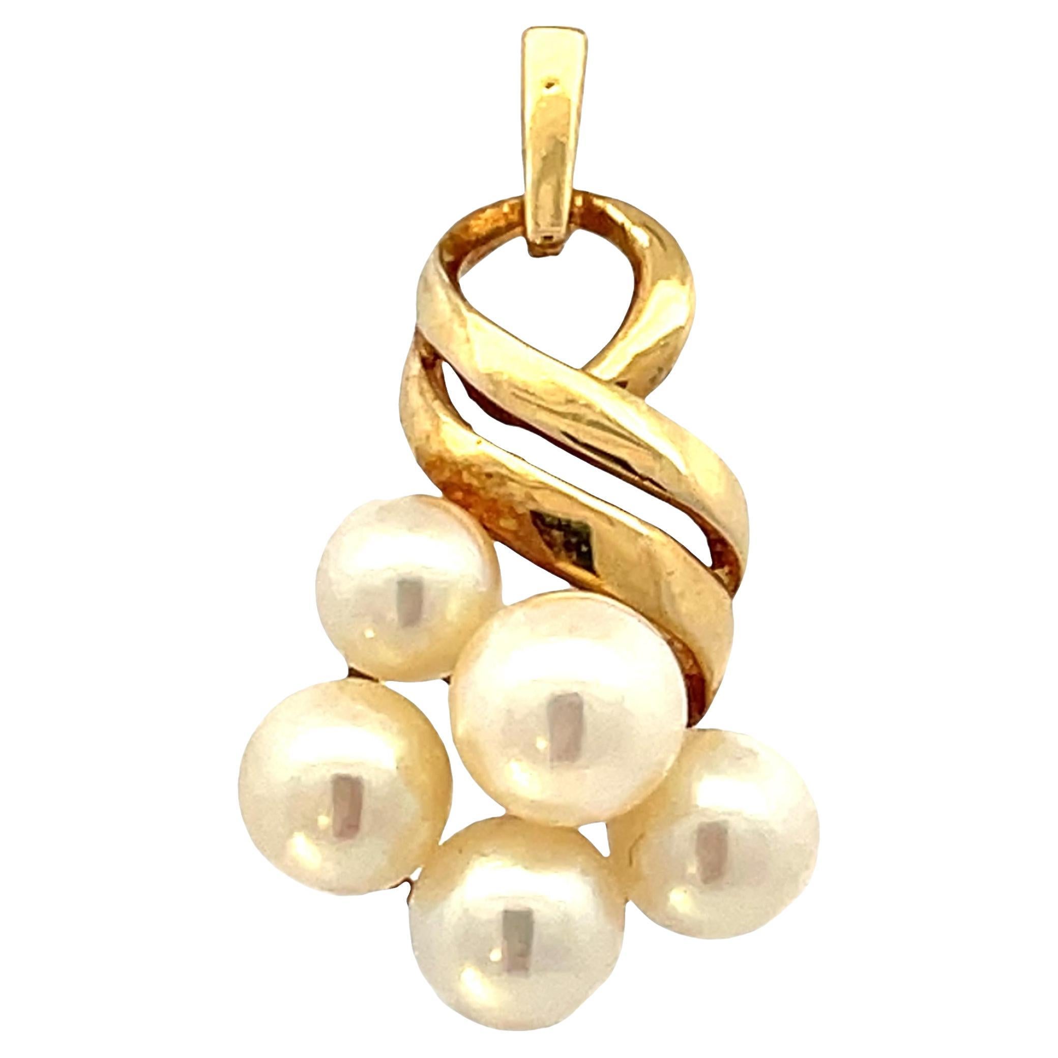 Mikimoto 14K Yellow Gold Pearl Cluster Pendant, Modern 20th Century