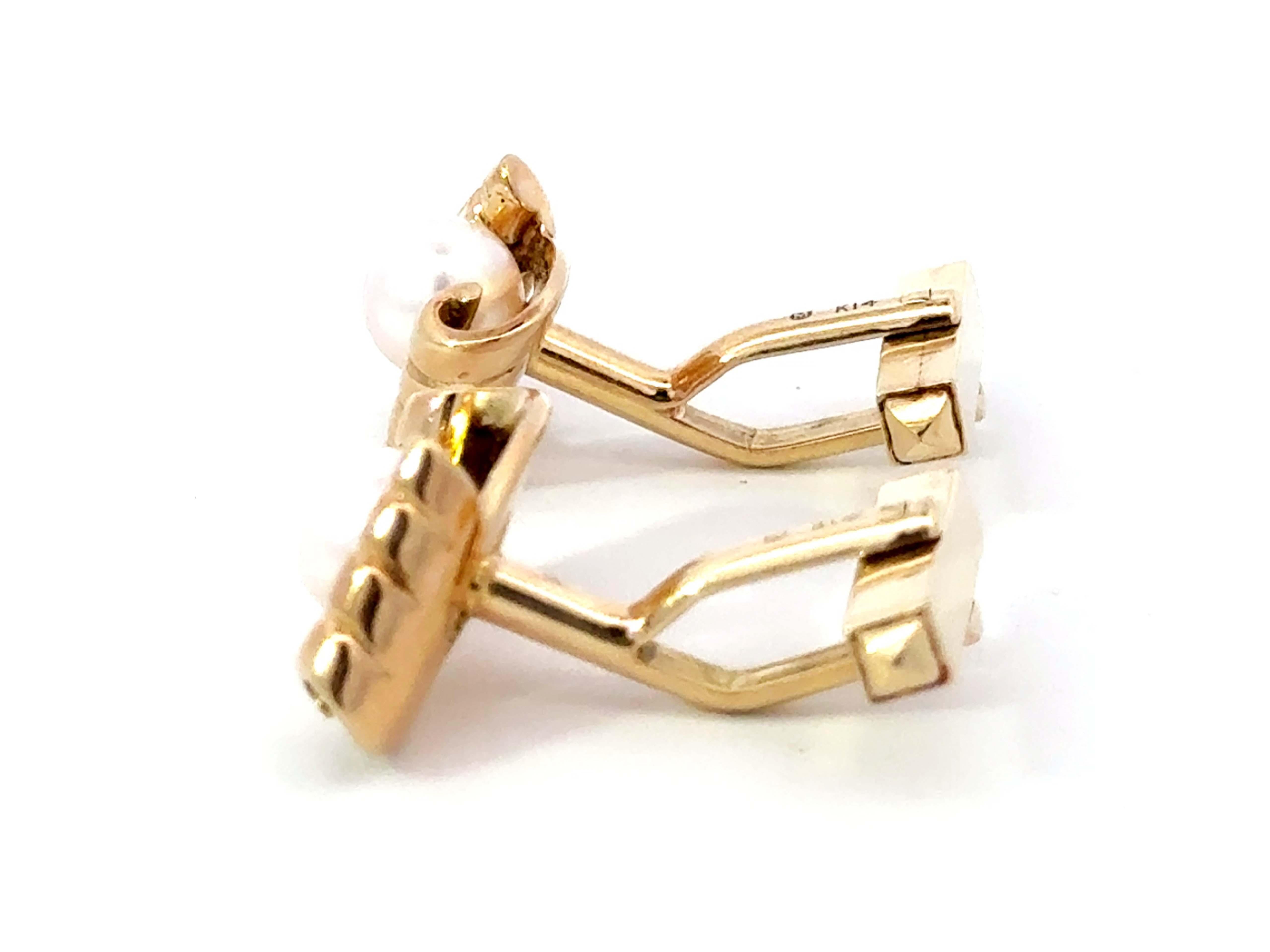 Mikimoto - Gemelli con perle in oro giallo 14k In condizioni ottime in vendita a Honolulu, HI