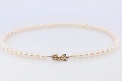 MIKIMOTO 14k Yellow Gold Pearl Necklace. 7mm Pearls 15.5in Necklace.