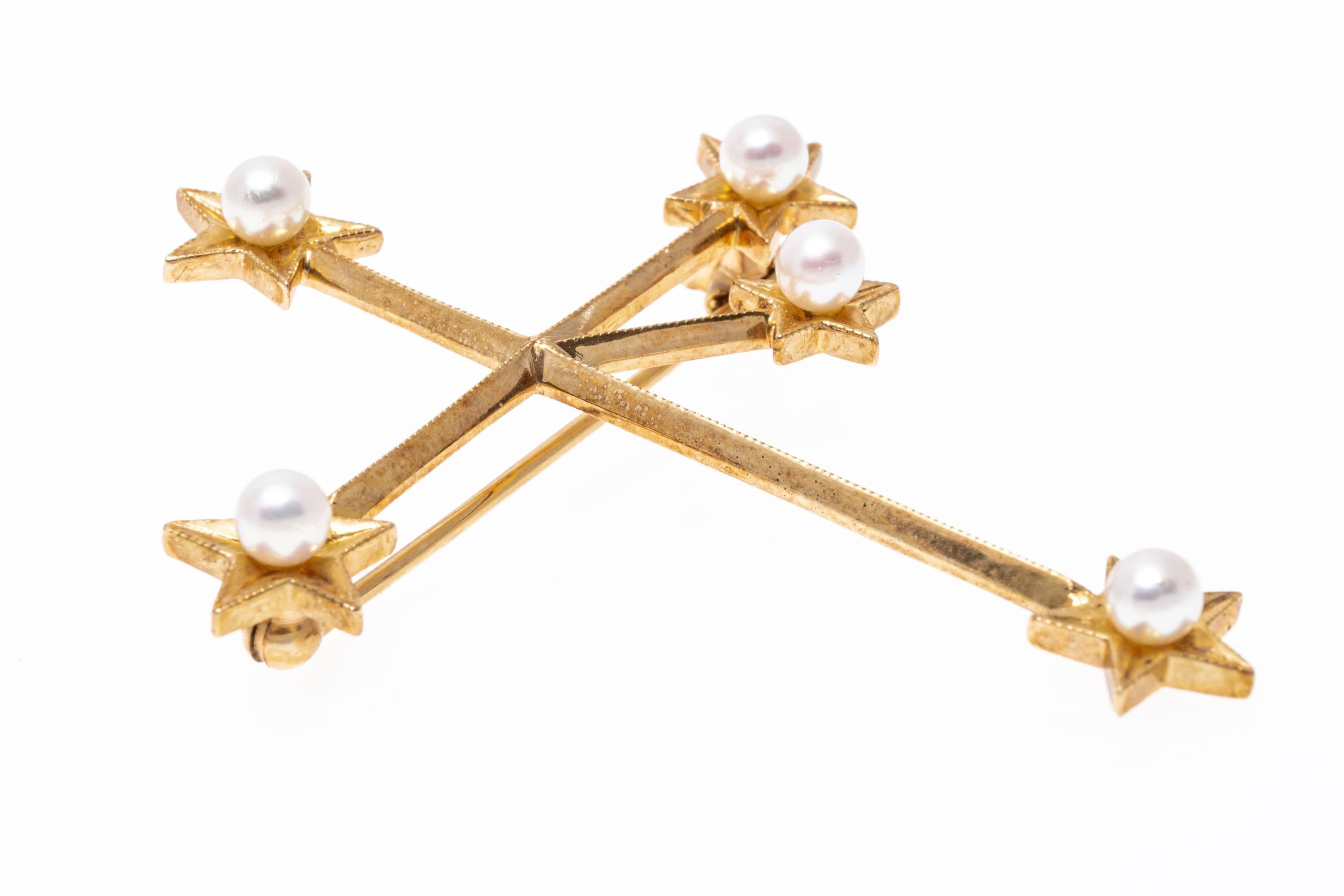 Moderne Mikimoto Broche en or jaune 14 carats avec perle de culture constellation de la croix du Sud en vente