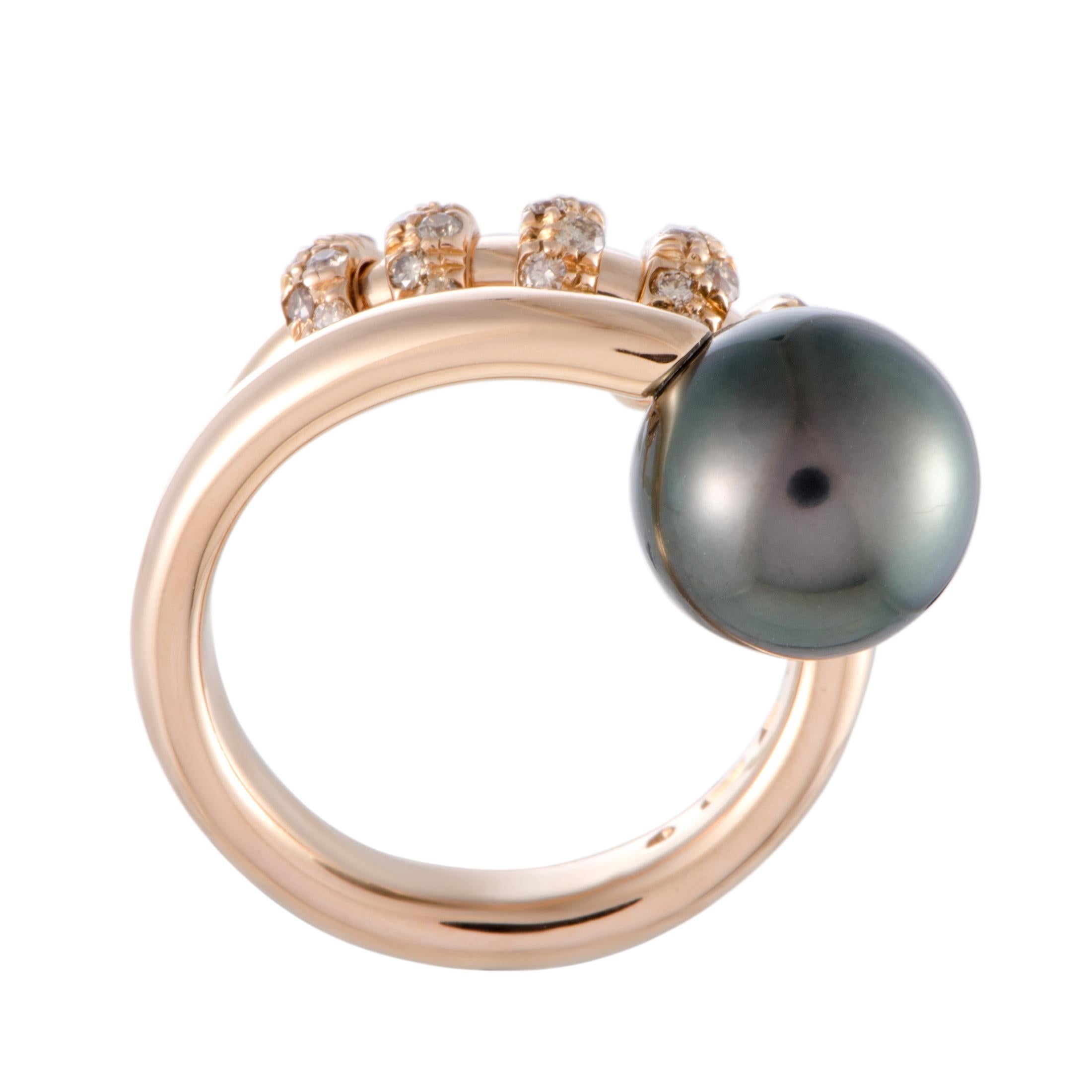 Mikimoto 18 Karat Rose Gold Brown Diamond and Black Pearl Ring In Excellent Condition In Southampton, PA