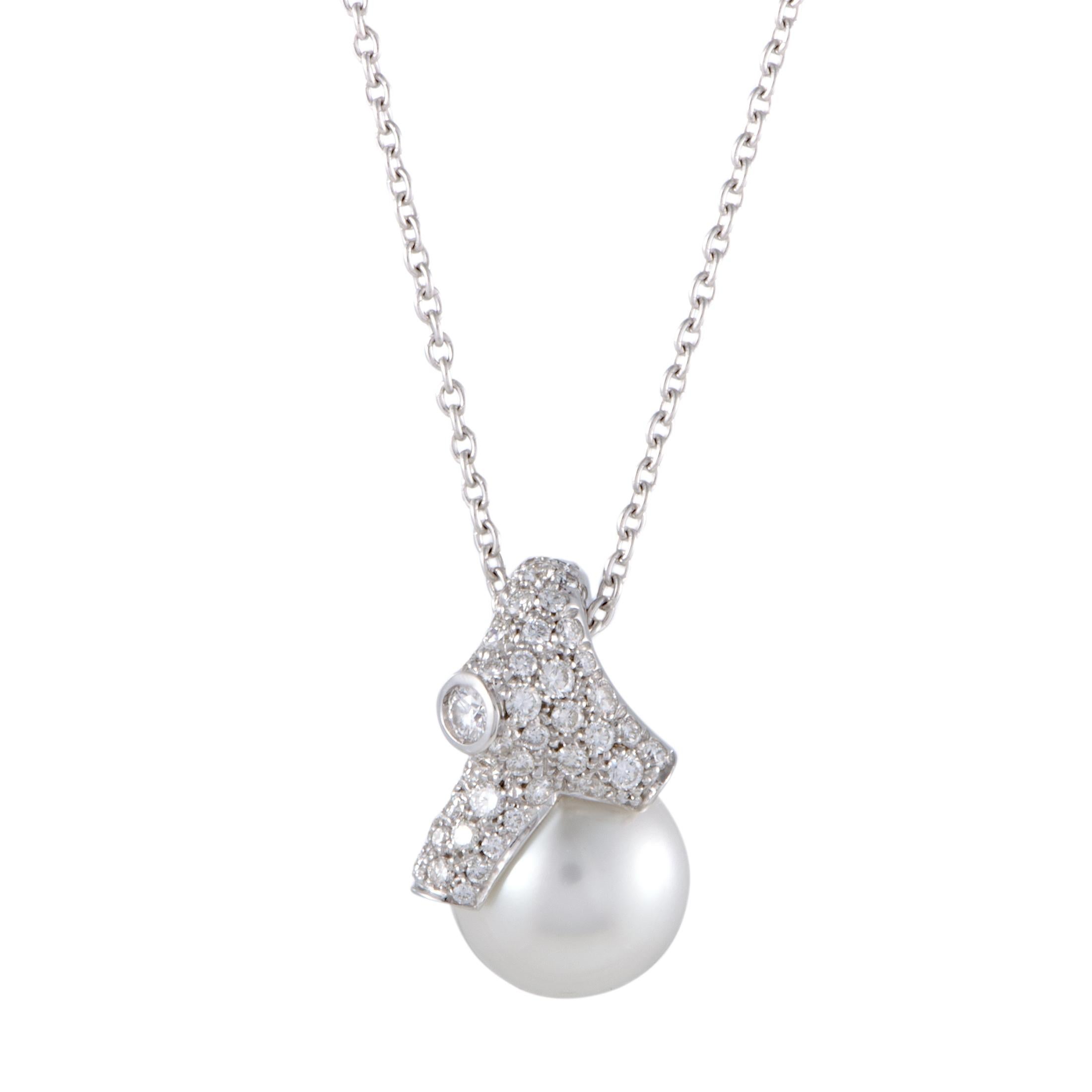 Mikimoto 18 Karat White Gold Diamond and White Pearl Pendant Necklace In Excellent Condition In Southampton, PA